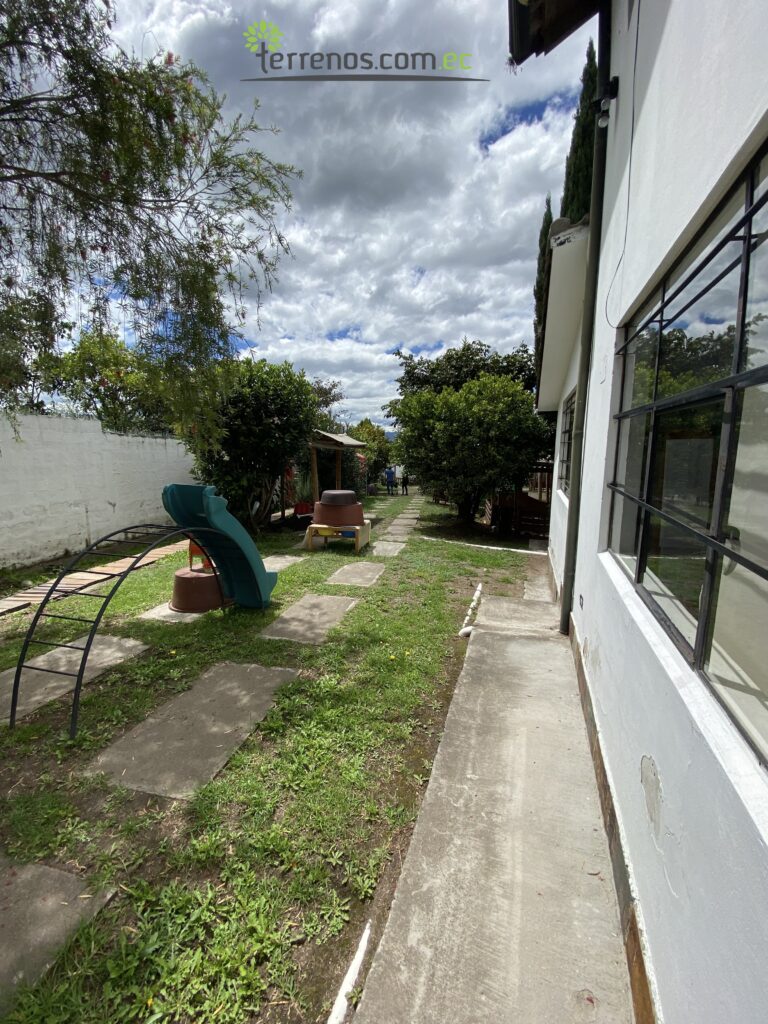 Vista adicional de terreno en venta en Tumbaco, Quito, Pichincha