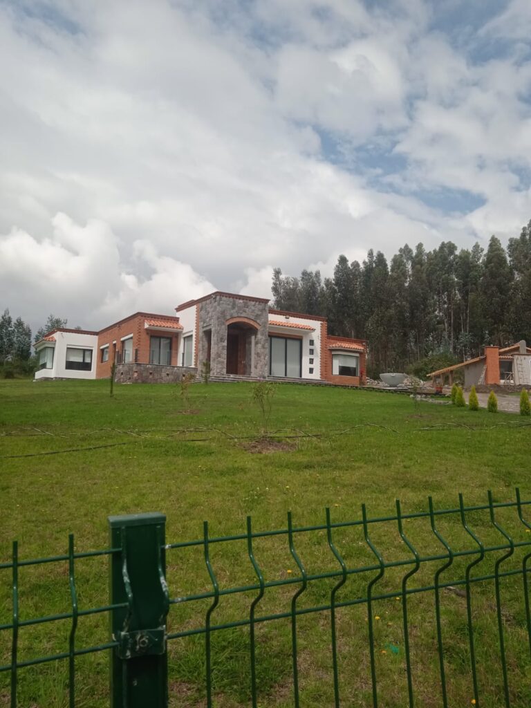Vista adicional de terreno en venta en Pedro Moncayo, Pichincha