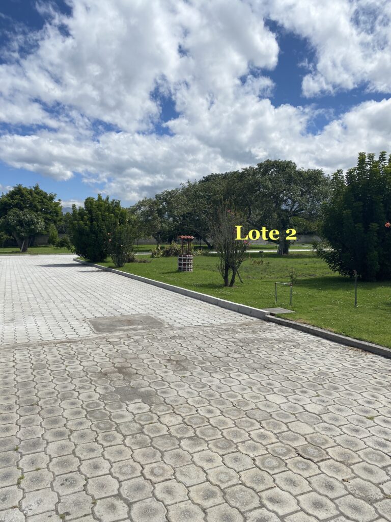 Vista adicional de terreno en venta en Tumbaco, Quito, Pichincha