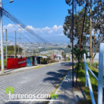 Vista adicional de terreno en venta en Quito, Pichincha