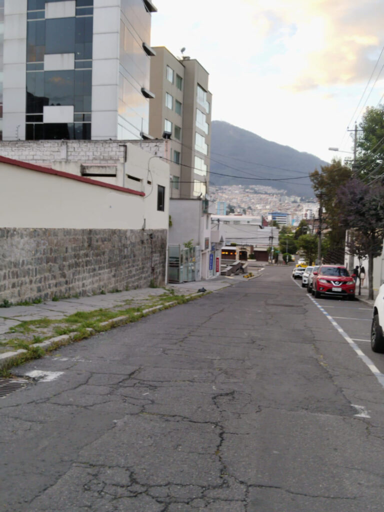 Vista adicional de terreno en venta en La Mariscal 10A a 6D, Quito, Pichincha
