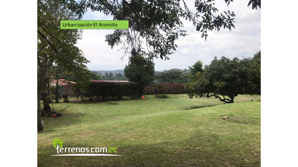 Vista adicional de terreno en venta en Cumbayá, Quito, Pichincha