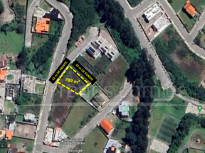 Terreno de venta en Sangolquí de 789m2 Urbanización  Prados del Río, Cashapamba