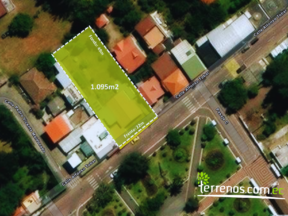 Terreno de venta en Tababela 1.095m2. Frente al Parque