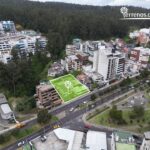 Vista adicional de terreno en venta en El Batán, Quito, Pichincha