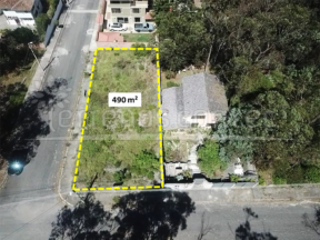 Terreno de venta en La Mitad del Mundo 490 m² urbanización la Marca