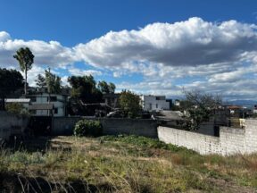 Terreno de venta en San Juan de Cumbayá 973m2