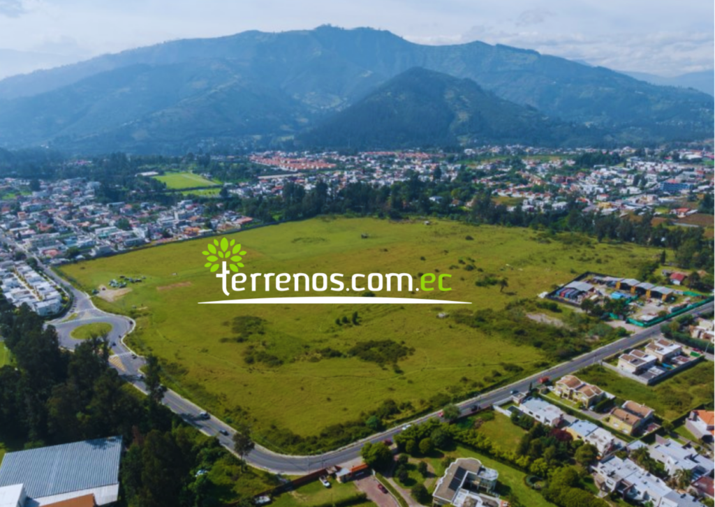 Vista adicional de terreno en venta en Cumbayá, Quito, Pichincha