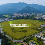 Vista adicional de terreno en venta en Cumbayá, Quito, Pichincha