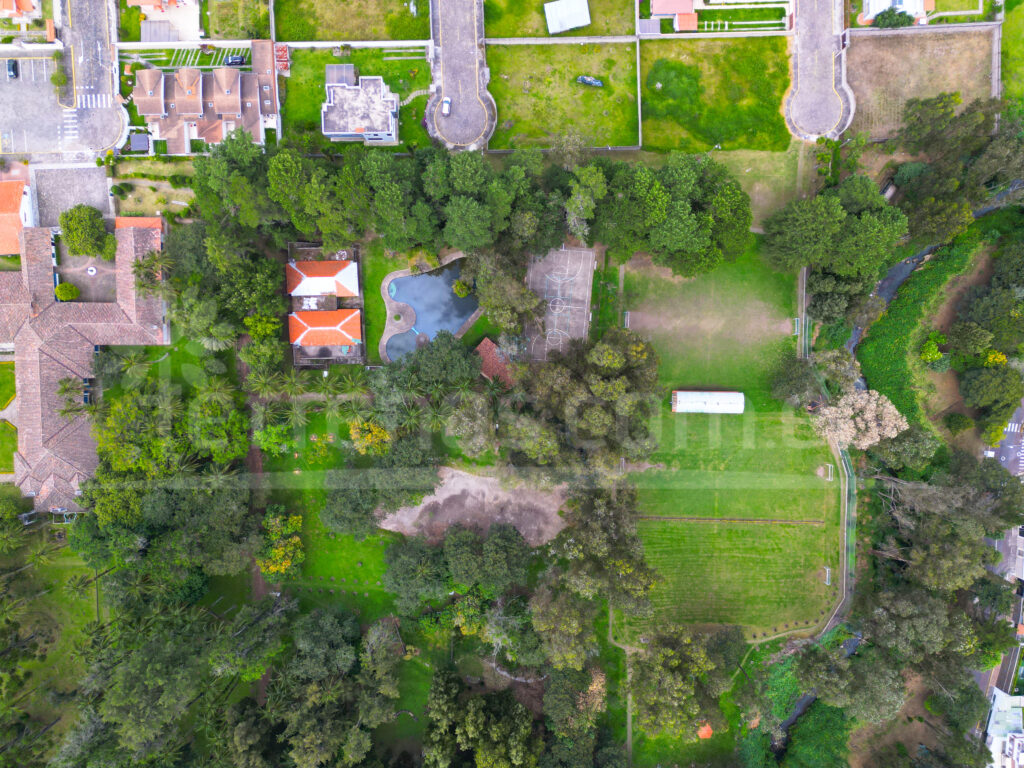 Vista adicional de terreno en venta en Rumiñahui, Pichincha
