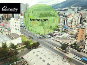 Terreno de venta 1079 m² sobre la Av. 6 de Diciembre sector La Carolina