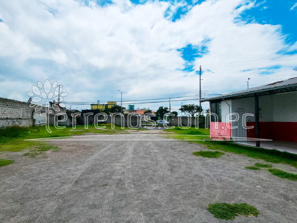 Vista adicional de terreno en venta en Quito, Pichincha