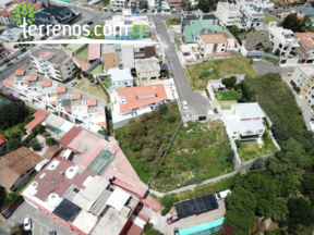 TERRENO DE VENTA EN CUMBAYA SECTOR  LA PRIMAVERA 648.83m2.