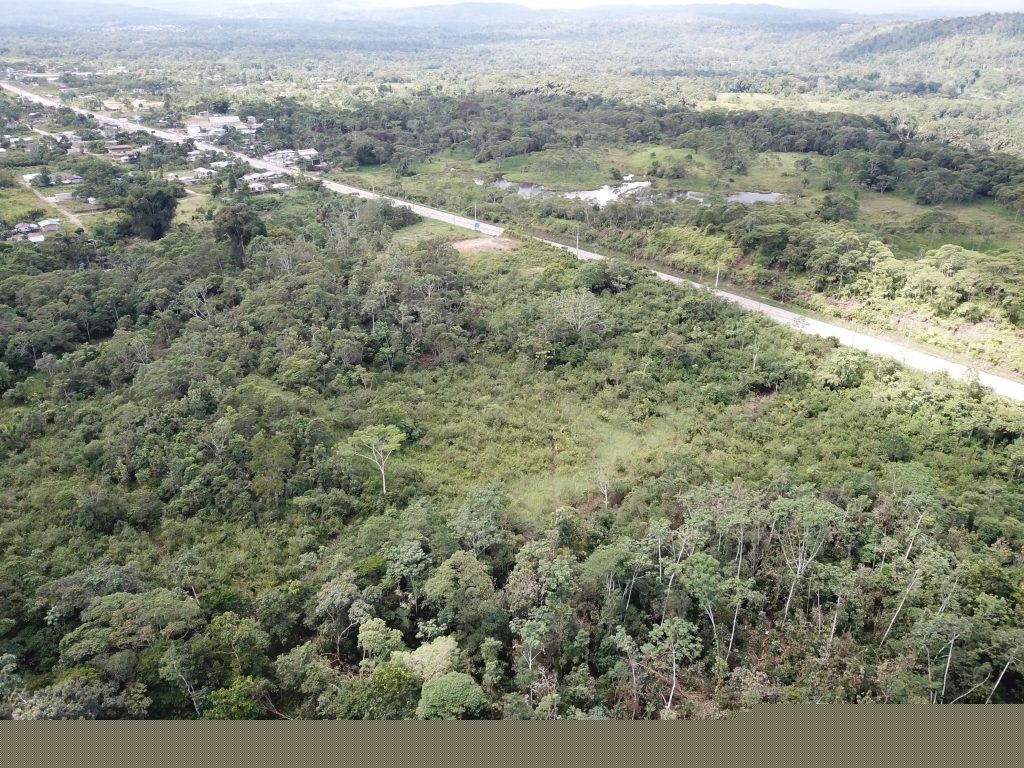 Vista adicional de terreno en venta en El Tena, Napo