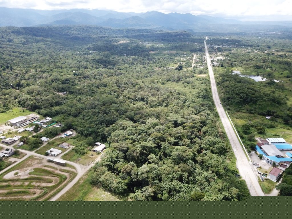 Vista adicional de terreno en venta en El Tena, Napo
