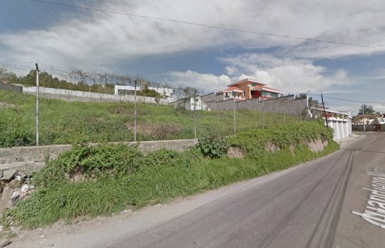 Venta de Terreno, Cumbayá, 1.890m2, Sector San Juan Bajo