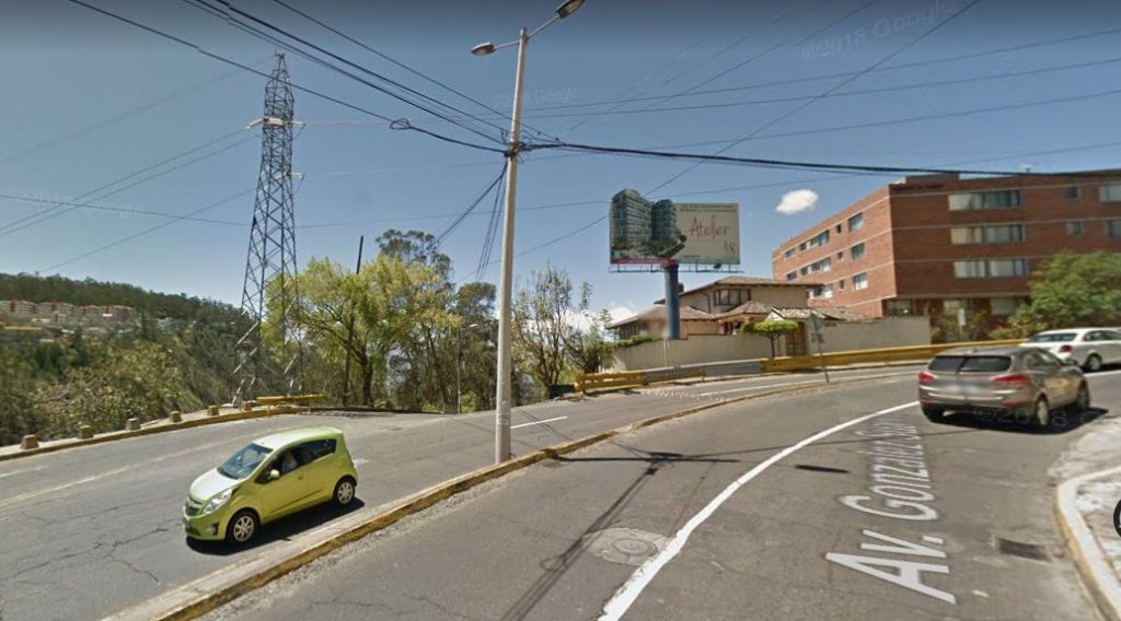 Vista adicional de terreno en venta en González Suárez, Quito, Pichincha