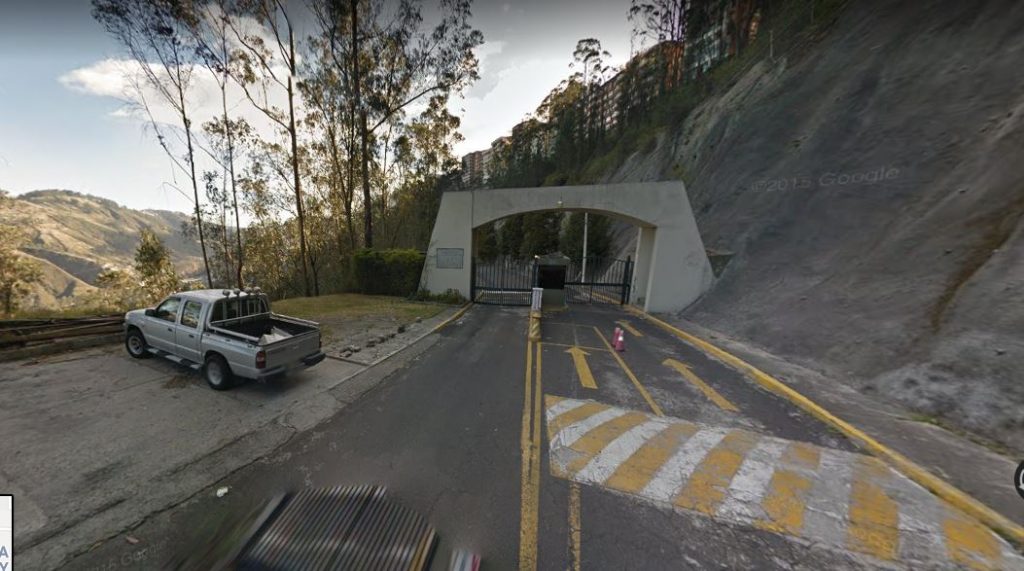 Vista adicional de terreno en venta en González Suárez, Quito, Pichincha