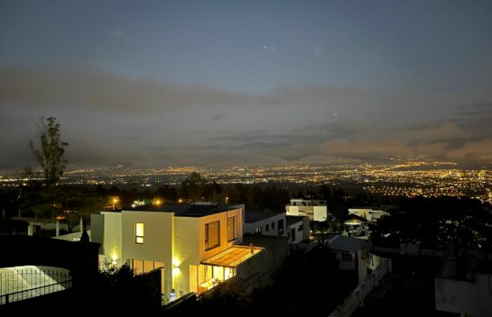 Terreno de venta en Nayón 3.014m², Urbanización Valle Colores.
