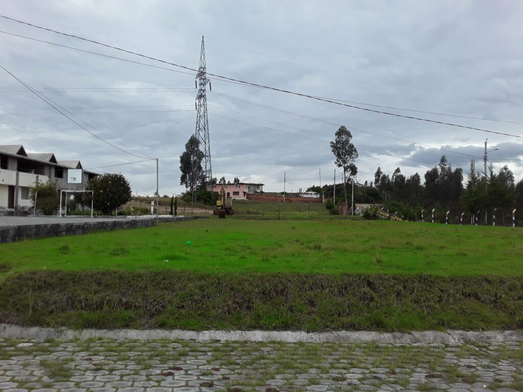 Vista adicional de terreno en venta en La Merced, Quito, Pichincha