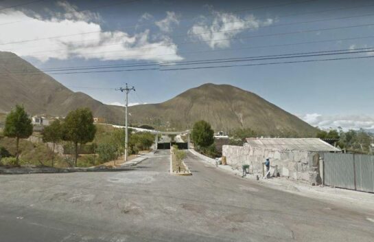 Terreno de venta en San Antonio de Pichincha 742m², Urbanización La Marca-Mitad del Mundo