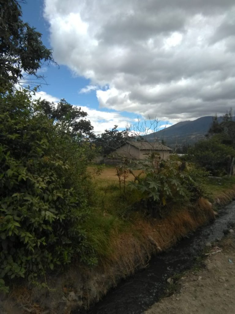 Vista adicional de terreno en venta en Imbabura