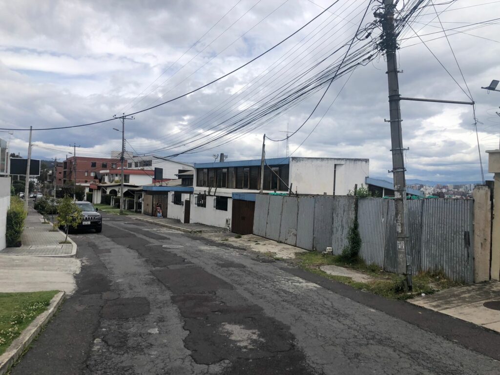 Vista adicional de terreno en venta en Quito Tenis, Quito, Pichincha