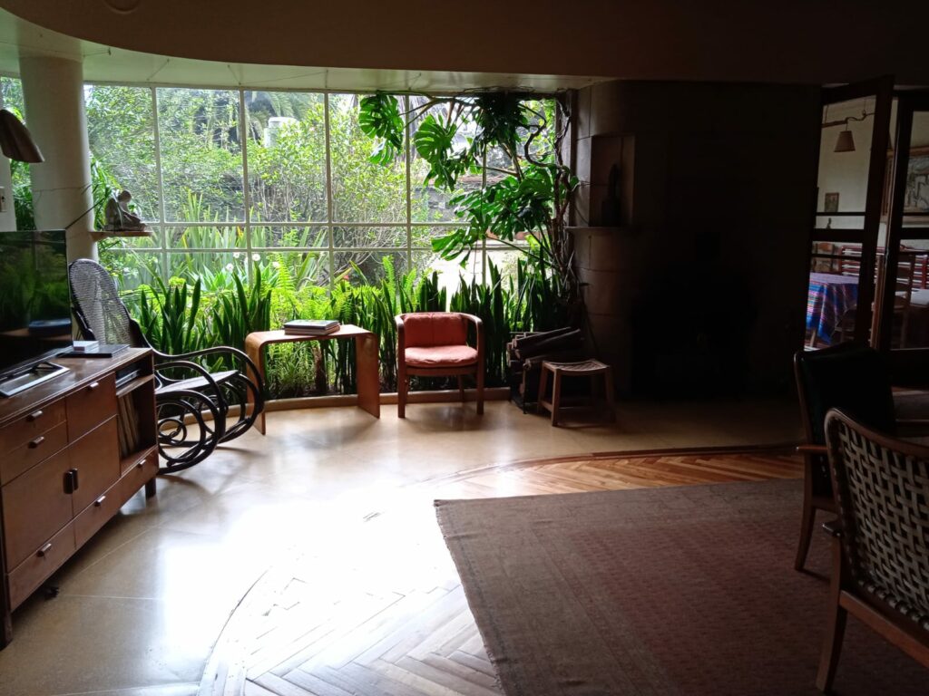 Vista adicional de terreno en venta en La Floresta, Quito, Pichincha