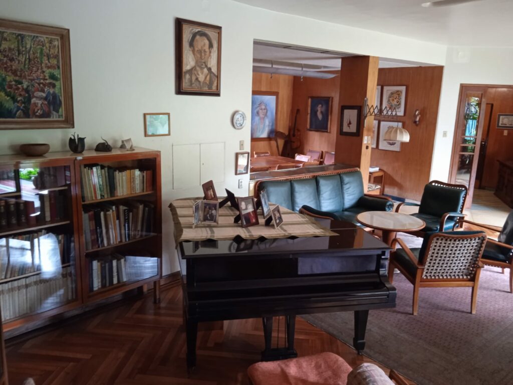 Vista adicional de terreno en venta en La Floresta, Quito, Pichincha