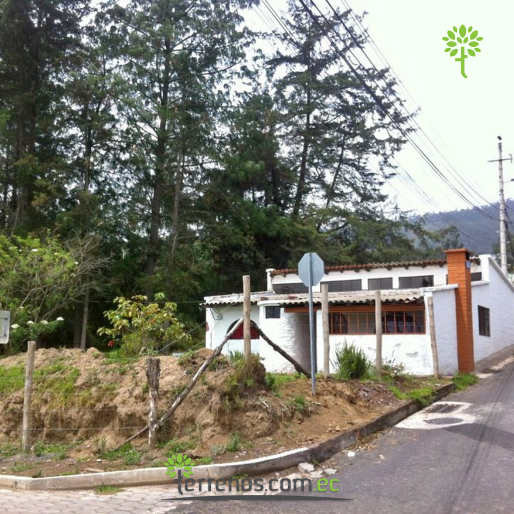 Vista adicional de terreno en venta en Cumbayá, Quito, Pichincha