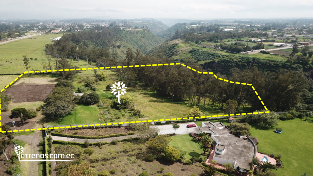 Vista adicional de terreno en venta en Puembo, Quito, Pichincha