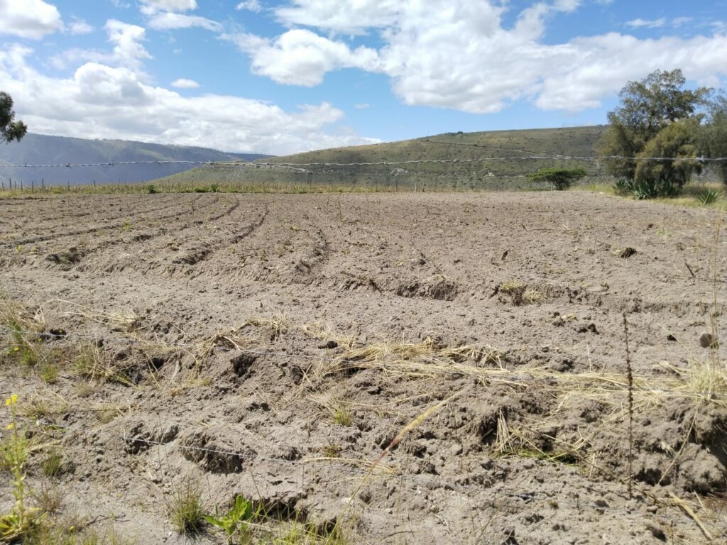 Vista adicional de terreno en venta en San Antonio de Pichincha, Quito, Pichincha