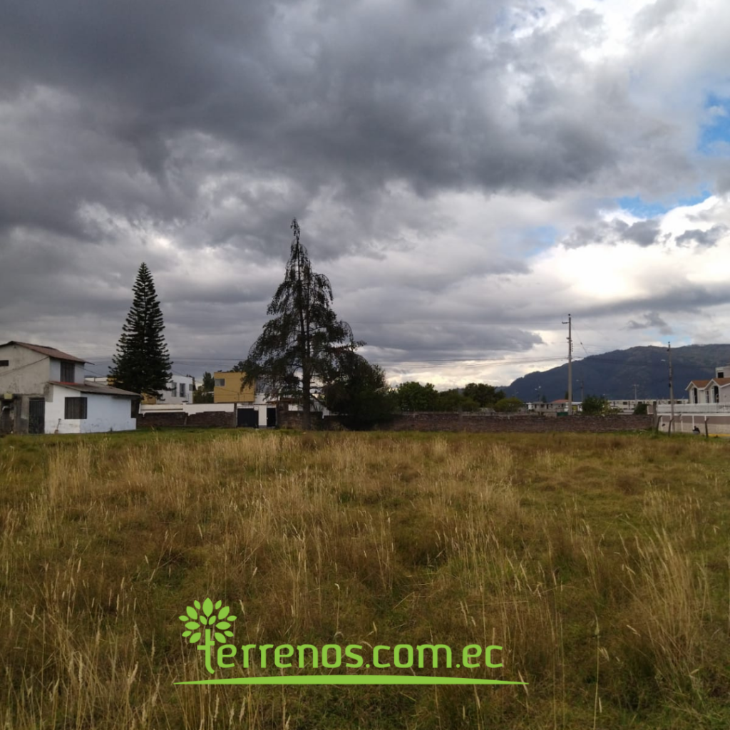 Vista adicional de terreno en venta en Conocoto, Quito, Pichincha