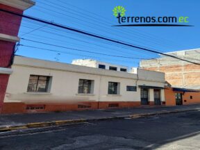 Terreno de venta con casa antigua  194m2 sector Hospital Eugenio Espejo-Universidad Católica